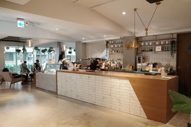 Cafe Raco 的櫃檯區、吧台、甜點櫃