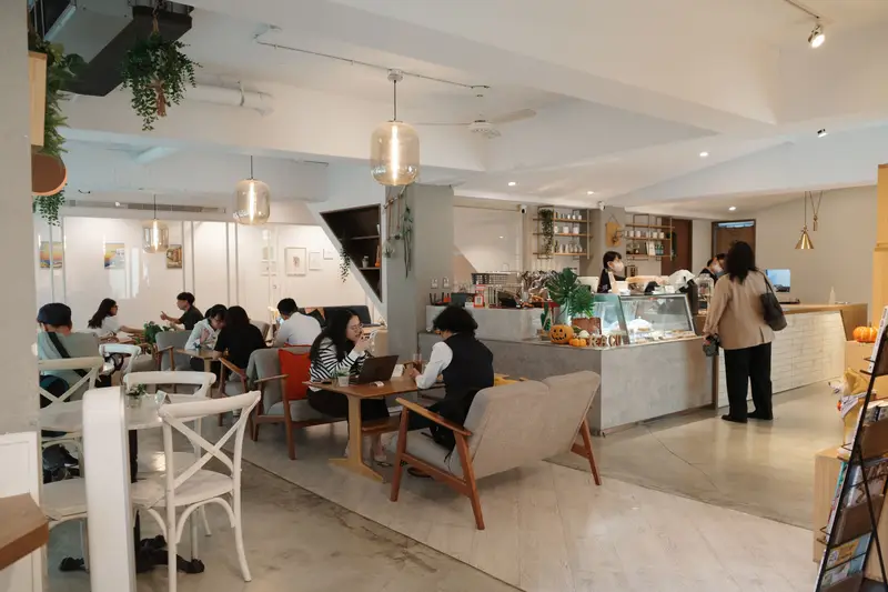 Cafe Raco 的座位區
